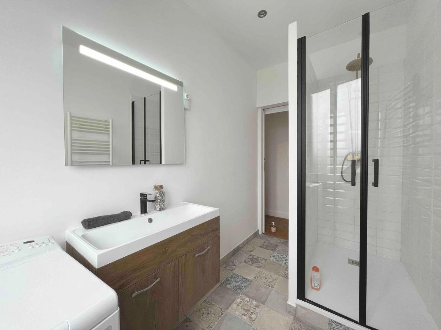 Grand T2 Renove - Bord Du Canal - Commerces A Pied موريه-سور-لوينغ المظهر الخارجي الصورة