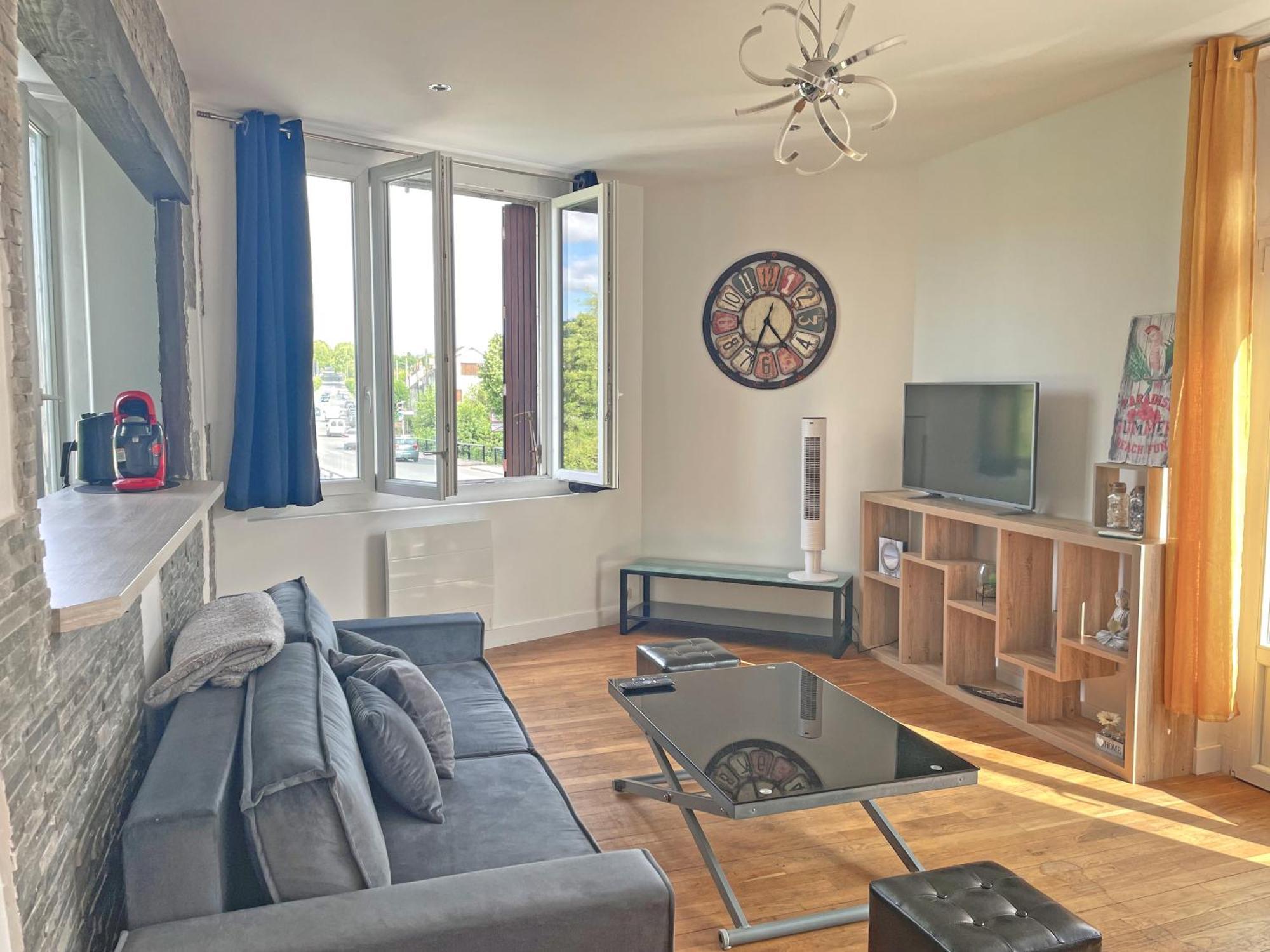 Grand T2 Renove - Bord Du Canal - Commerces A Pied موريه-سور-لوينغ المظهر الخارجي الصورة