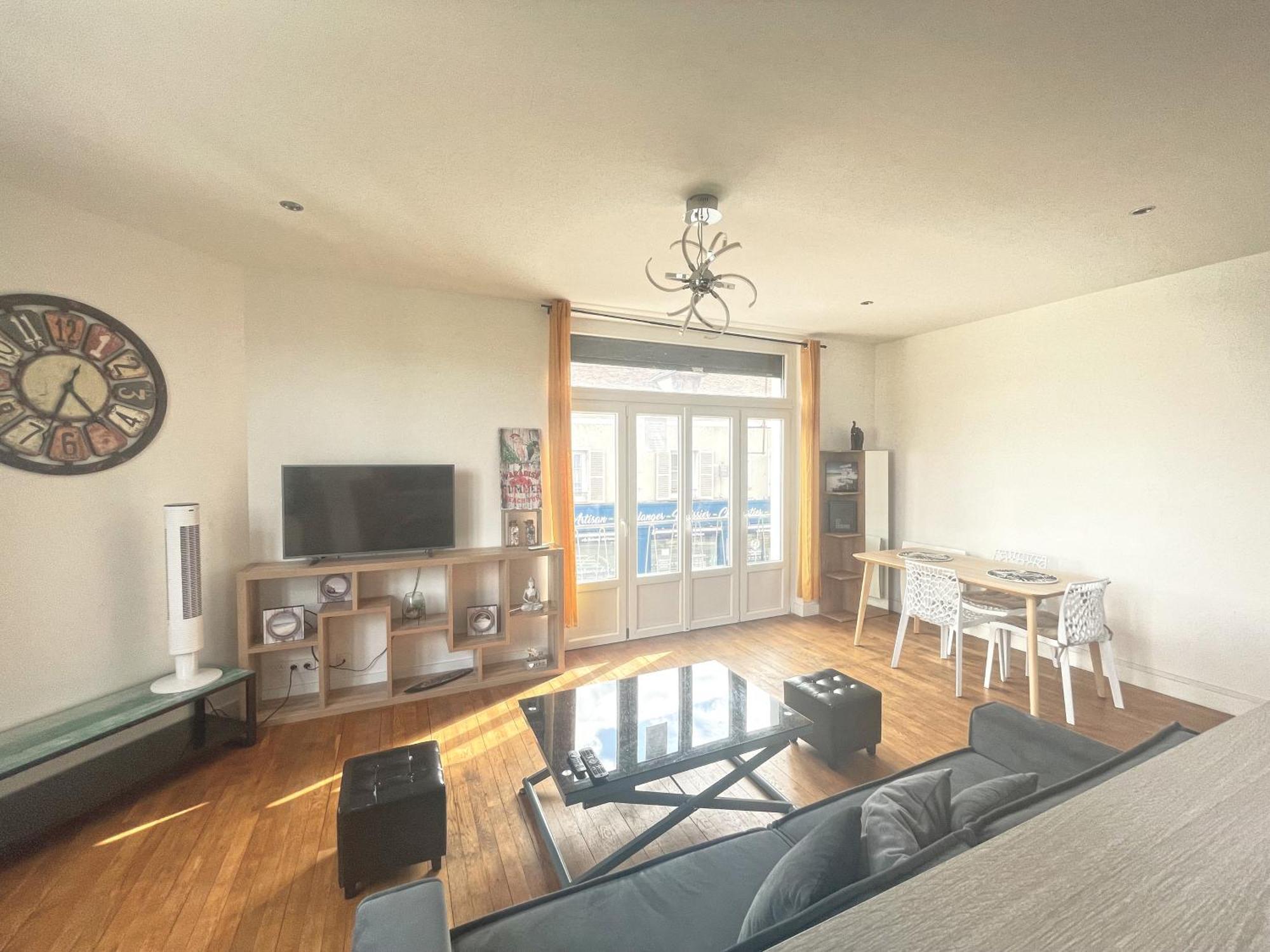 Grand T2 Renove - Bord Du Canal - Commerces A Pied موريه-سور-لوينغ المظهر الخارجي الصورة